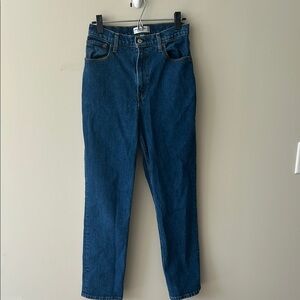 Abercrombie & Fitch The 90s Straight High Rise Curve Love Blue Jeans